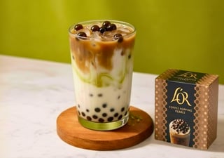 Iced Pistachio Dubai Bubble Latte with Pearls Pack